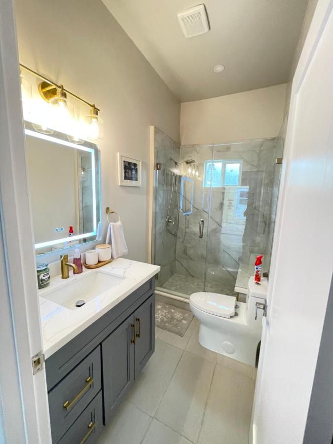 Van Nuys Luxury, Near To Universal Studios, And Hollywood ลอสแอนเจลิส ภายนอก รูปภาพ