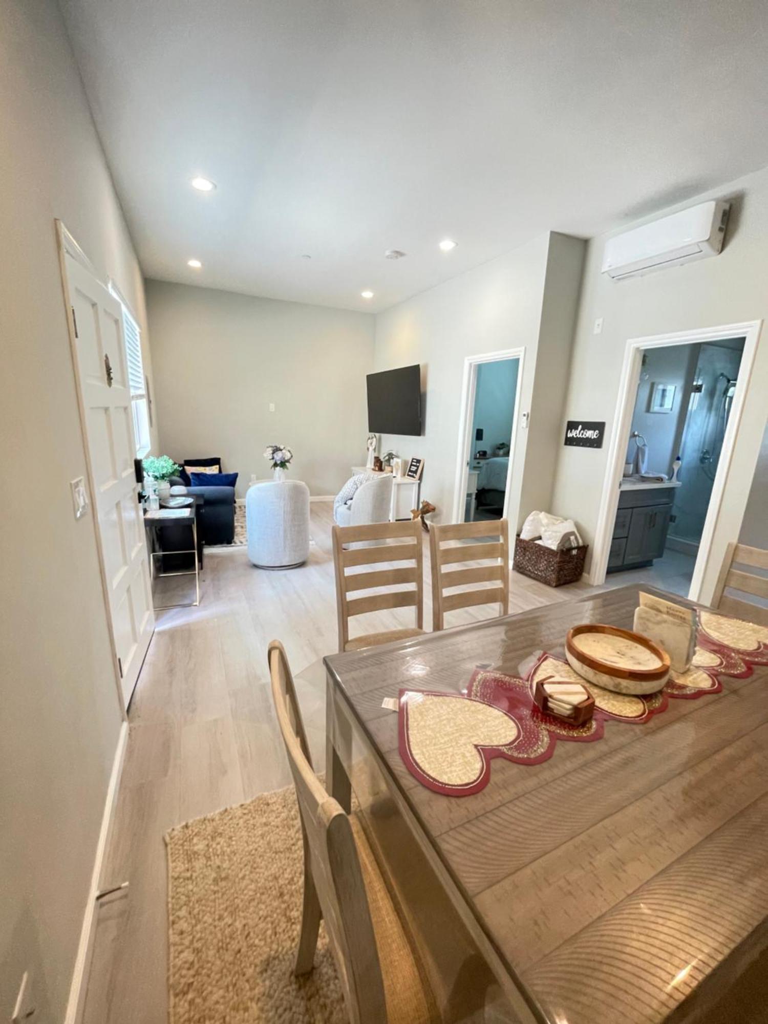 Van Nuys Luxury, Near To Universal Studios, And Hollywood ลอสแอนเจลิส ภายนอก รูปภาพ