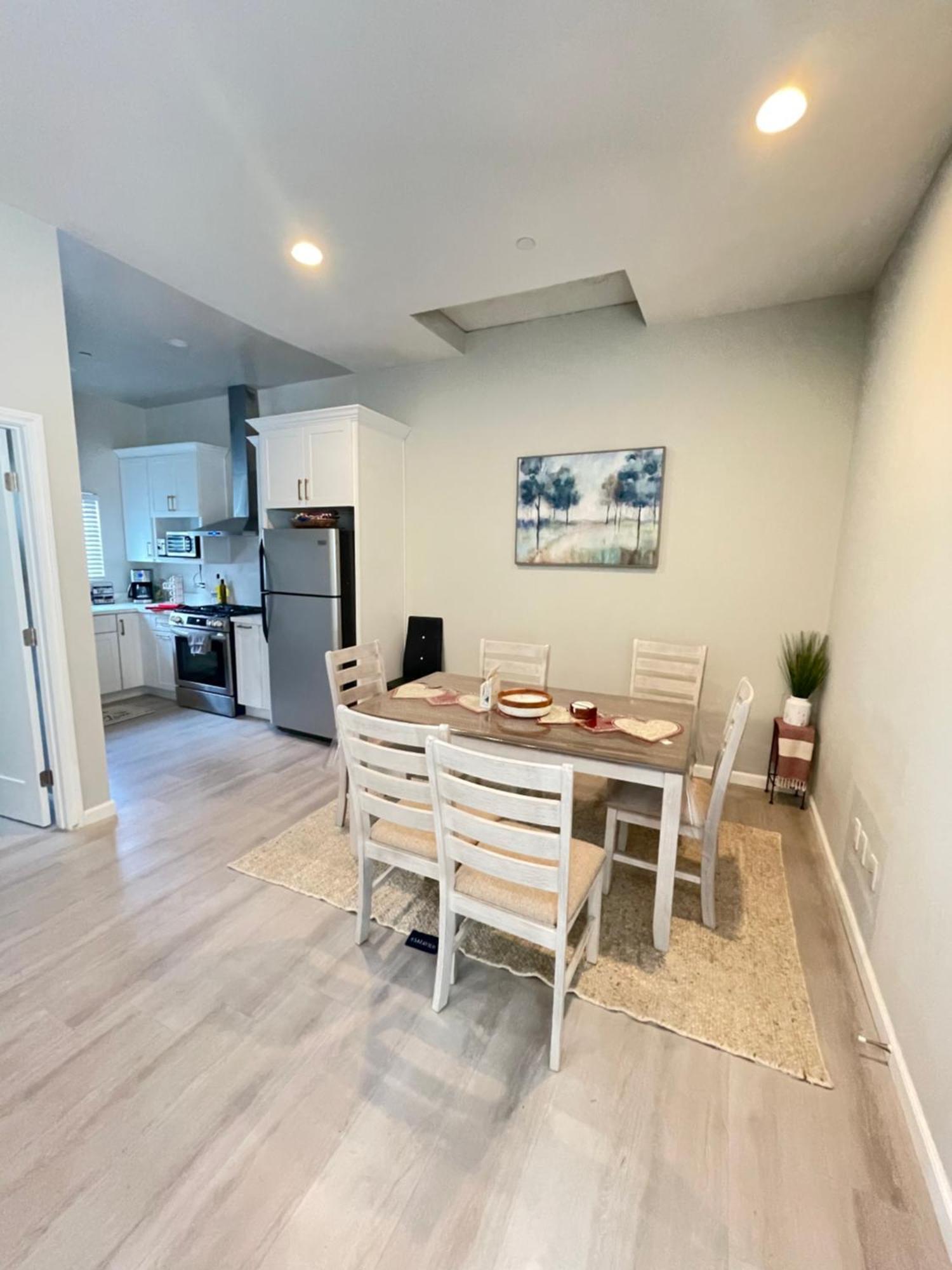 Van Nuys Luxury, Near To Universal Studios, And Hollywood ลอสแอนเจลิส ภายนอก รูปภาพ